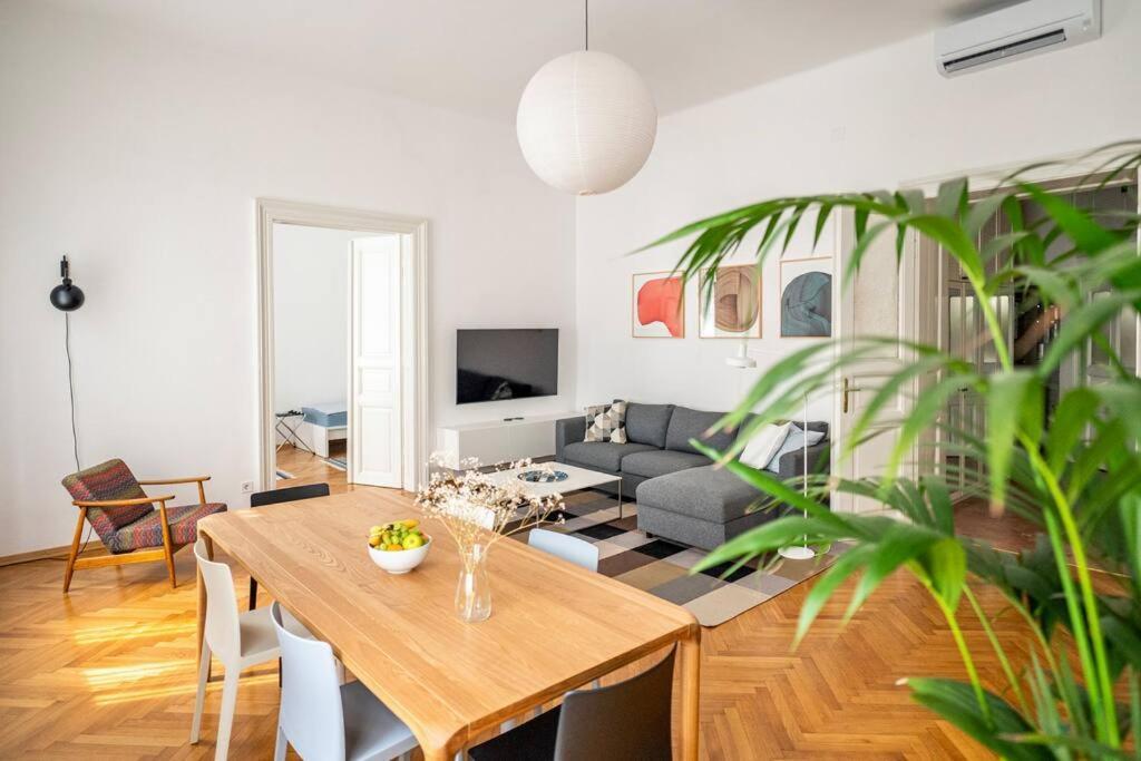 Apartment Herzer Ζάγκρεμπ Εξωτερικό φωτογραφία